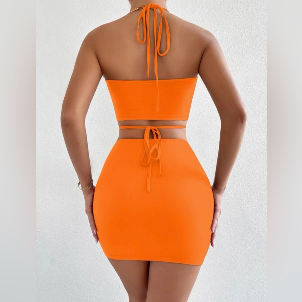 Two tone Skirt Set - Picture 2 of 5